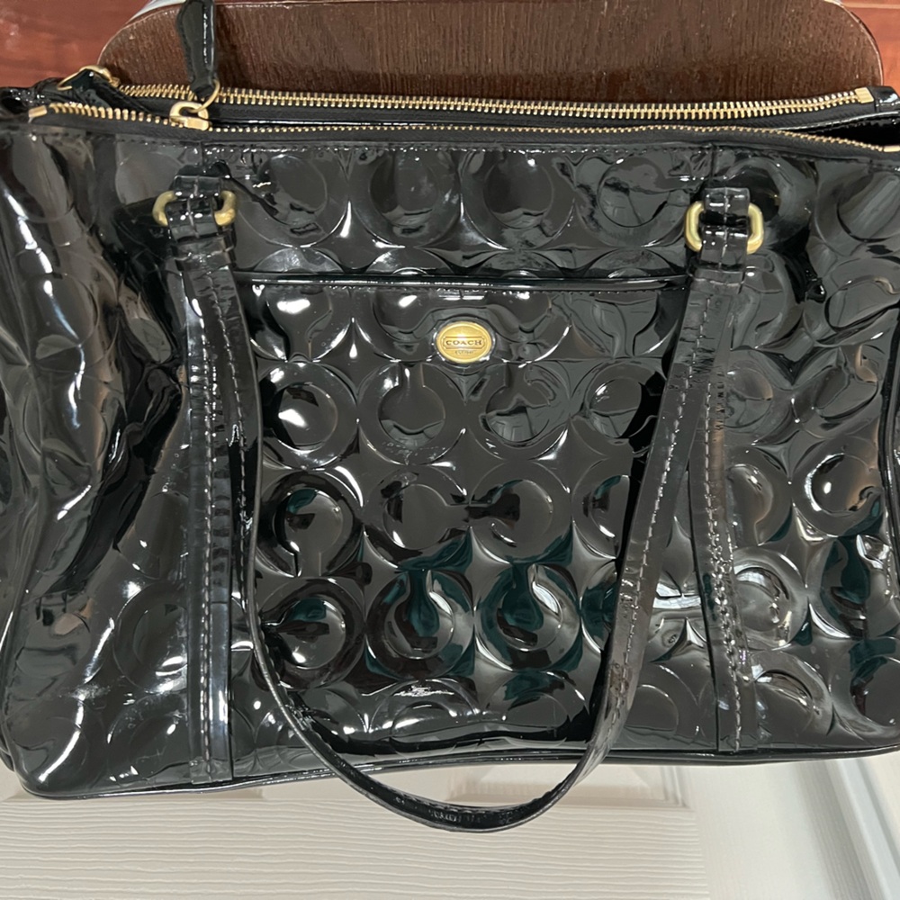 AUTHENTIC COACH OP ART GLOSSY PATENT LEATHER LARGE TOTE BAG PURSE F26038 BLACK